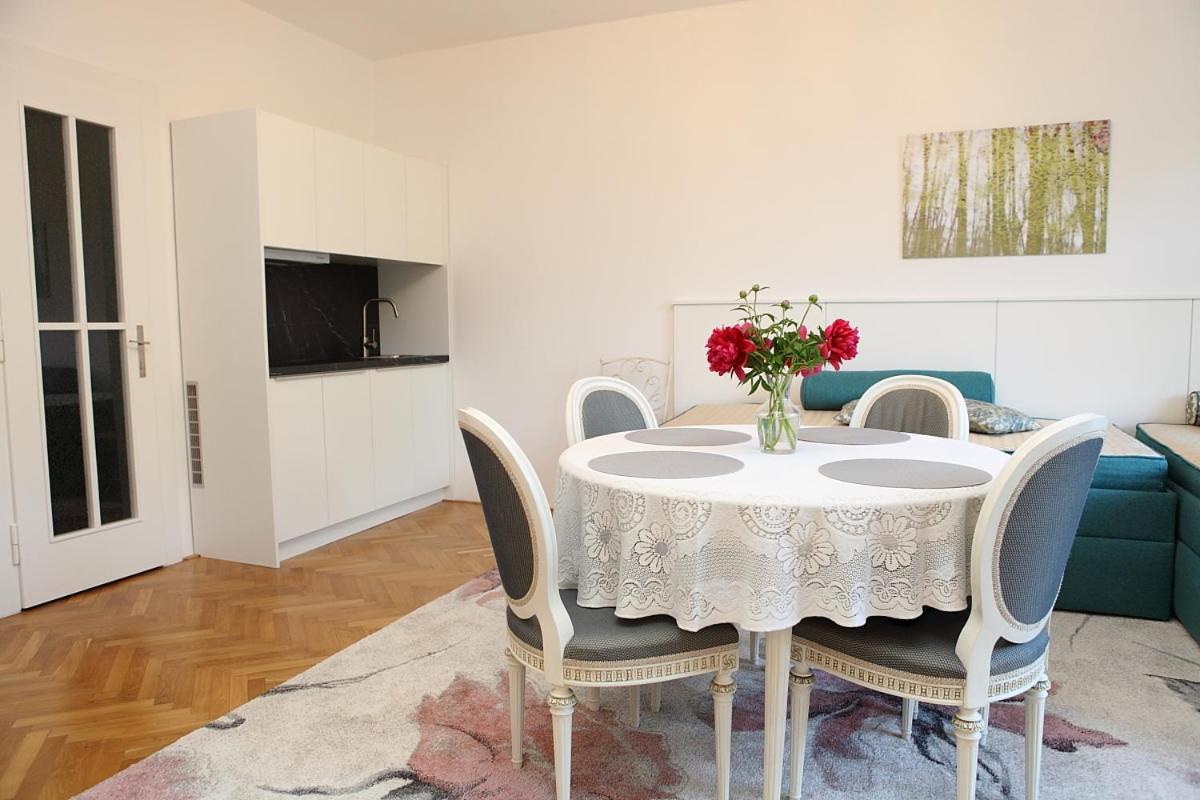 Apartma V Srdci Podebrad 포데브라디 외부 사진